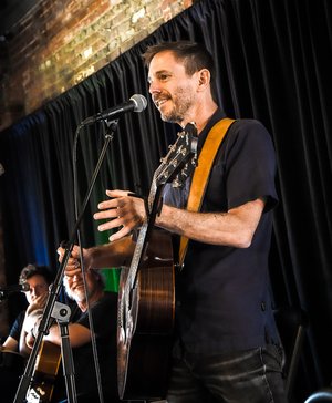 OPELIKA, ALABAMA - OCTOBER 16: Glen Phillips from Toad the Wet Sprocket performs during the 2022 Opelika Songwriters Festival on October 16, 2022, in Opelika, Alabama. (Photo by R. Diamond/Getty Images)